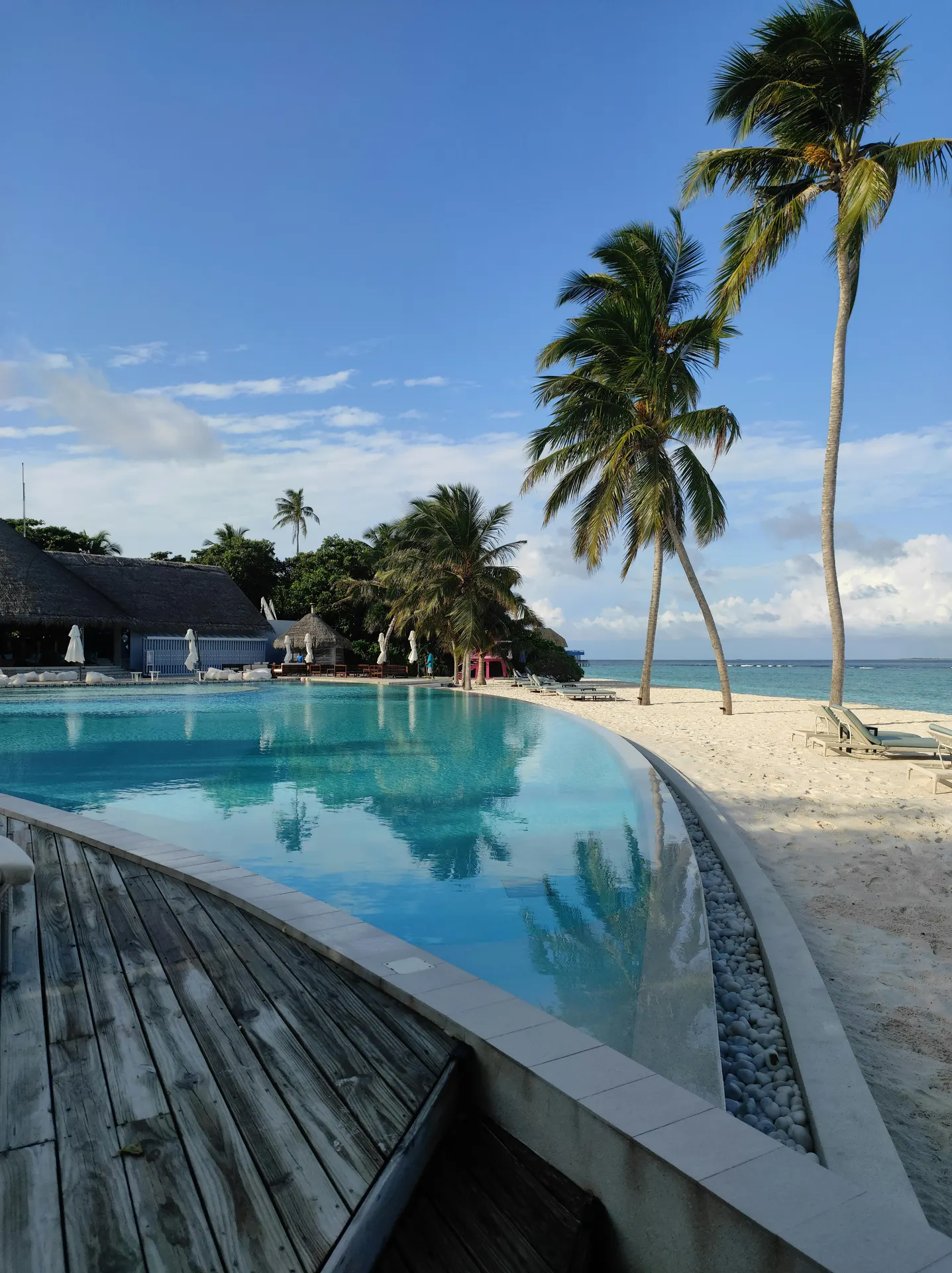 Clear-water island escape in Malaysia with premium leisure mood